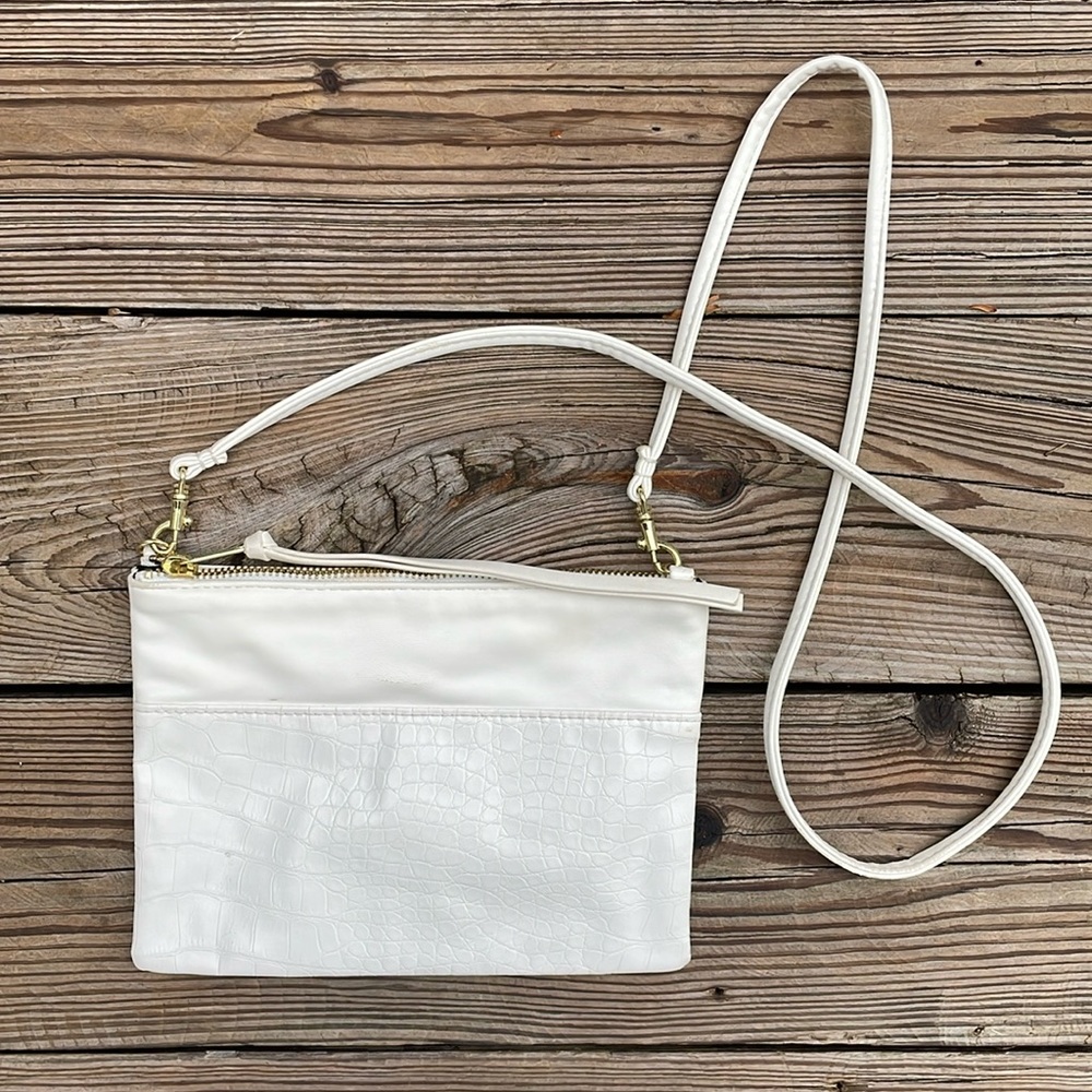 H&M White Snakeskin Print Clutch